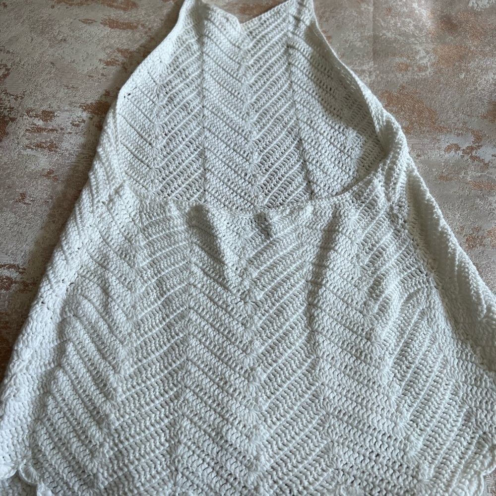 INTERMIX CROCHET HALTER TOP SIZE P - Picture 3 of 5
